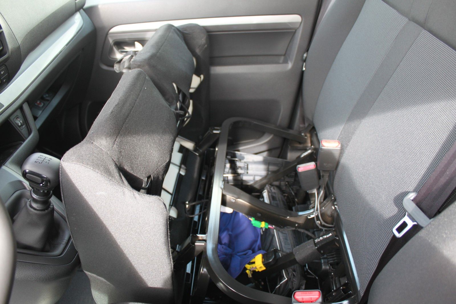 Fahrzeugabbildung Fiat Scudo XL Multicab Webasto/Full-LED 6-Sitzer