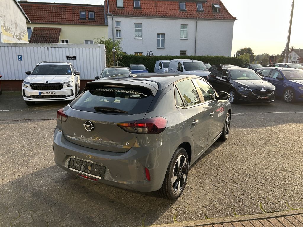 Fahrzeugabbildung Opel Corsa-e