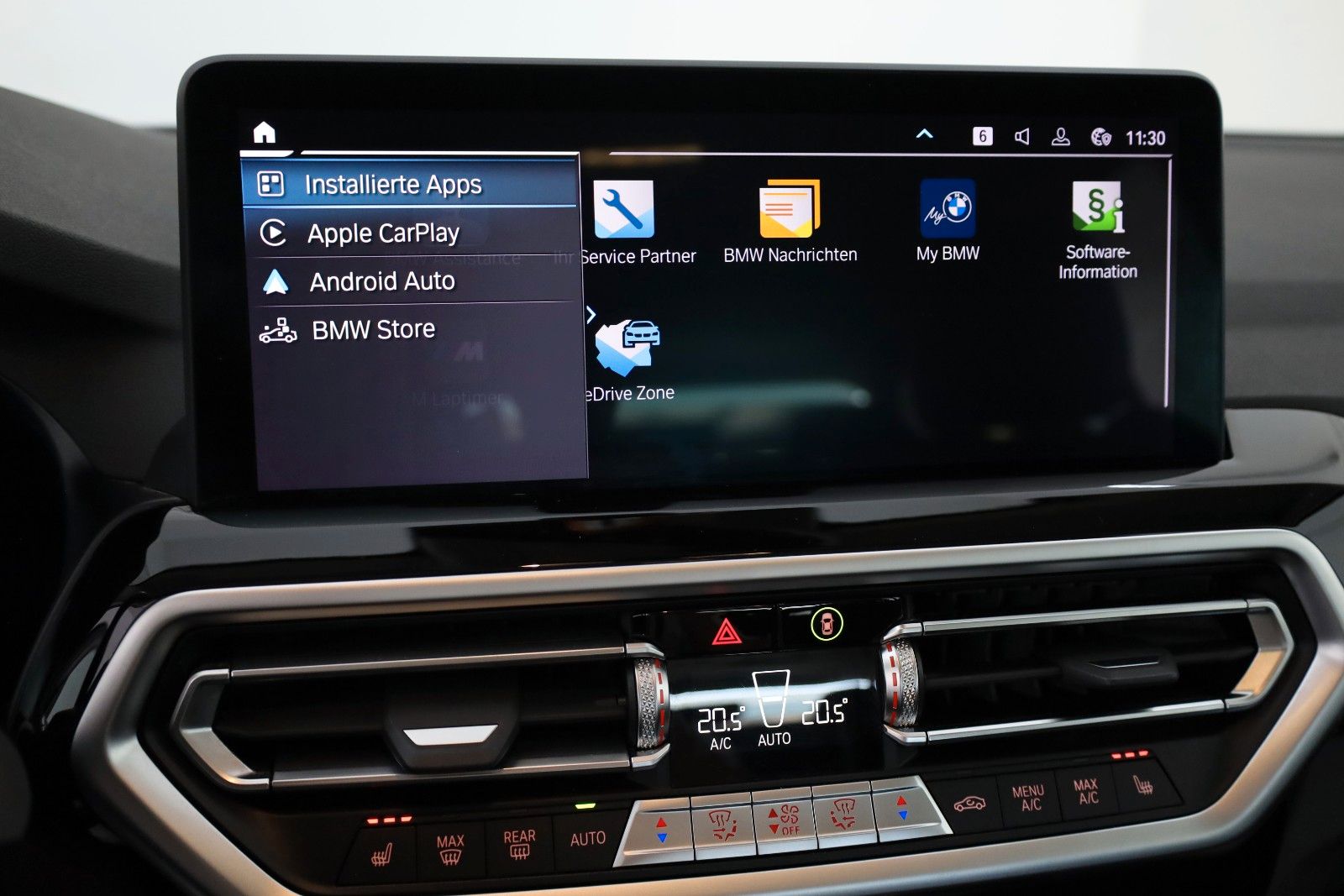 Fahrzeugabbildung BMW X3 xDrive30e,Leder,Navi,LED,SH,360Kamera,SportSi