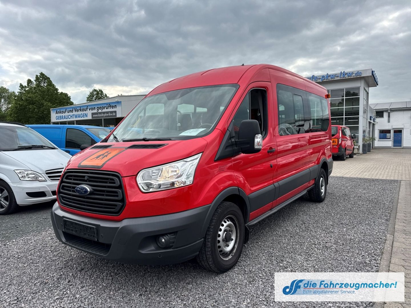Fahrzeugabbildung Ford Transit Kombi 350 L3 2.2 TDCi DPF *4078 *EXPORT