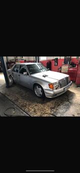 Mercedes-Benz Mercedes Benz w124 E 500 - Mercedes-Benz E 500: W124