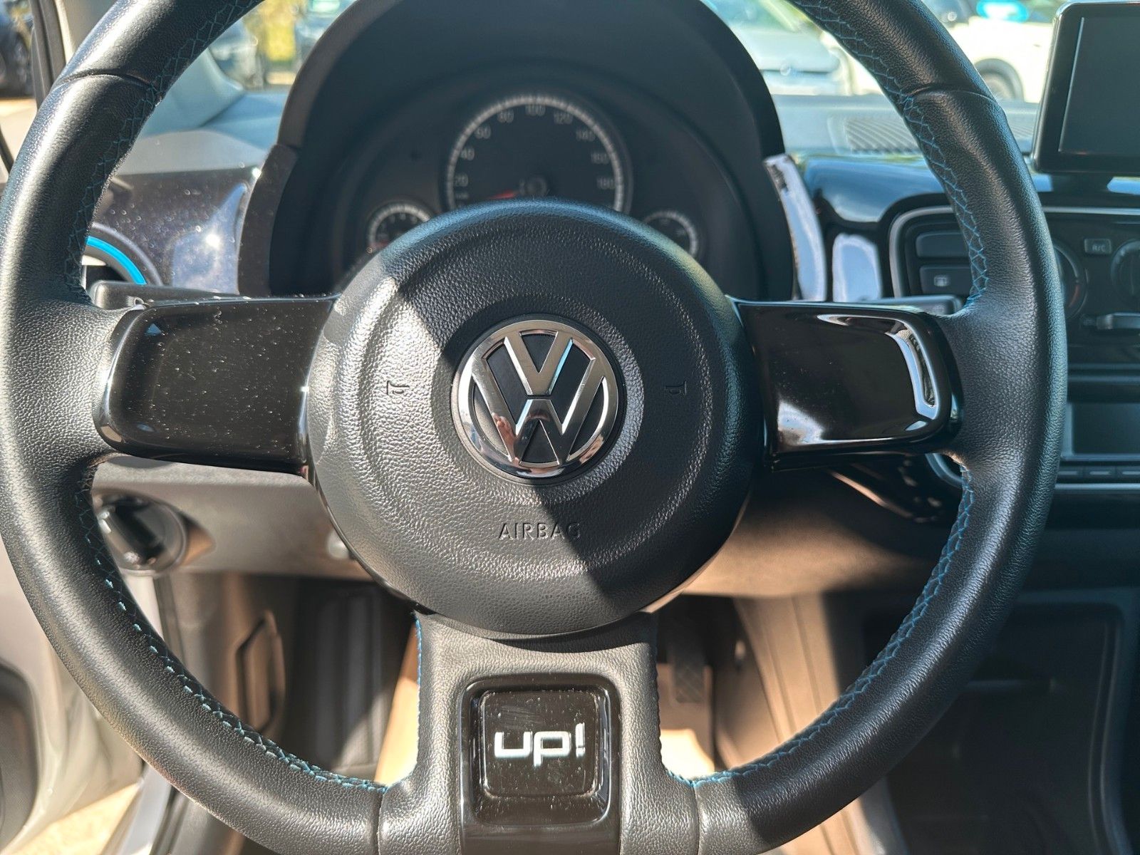 Volkswagen up! cup up! – Bild 15