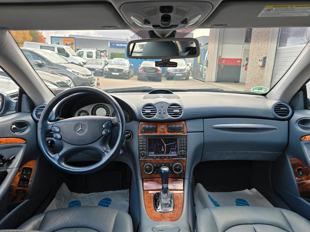 Mercedes-Benz CLK 320