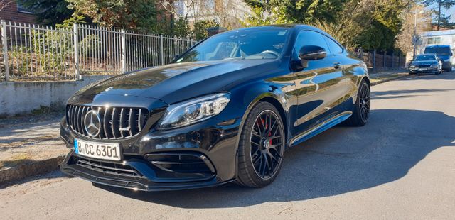 MERCEDES-BENZ C 63 S Coupé/ Junge Sterne 04.2028/ Service neu