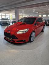 Ford Focus Turnier ST Tuning bei Beast Factory  340PS - Ford Focus aus 2013: ST