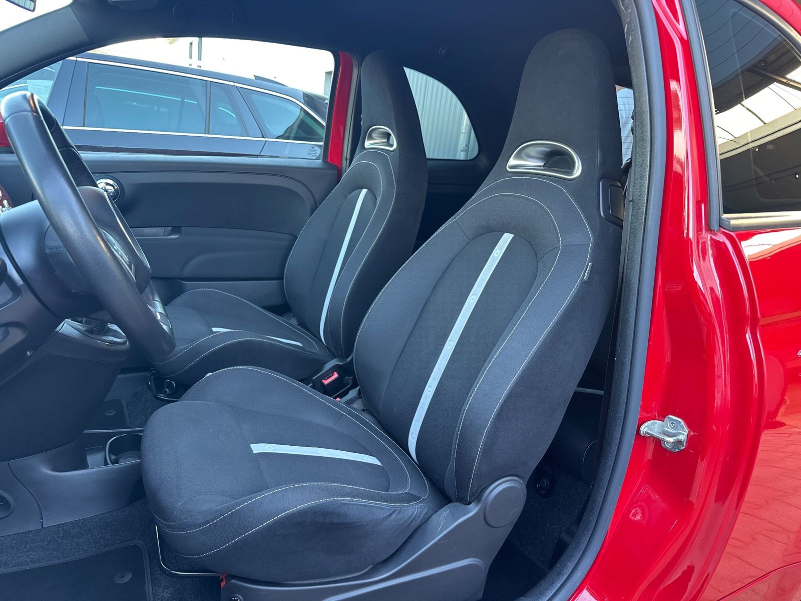 Fahrzeugabbildung Fiat 500 Abarth 1.4 T 500 Pandemonio 17ZO+BLUETOOTH