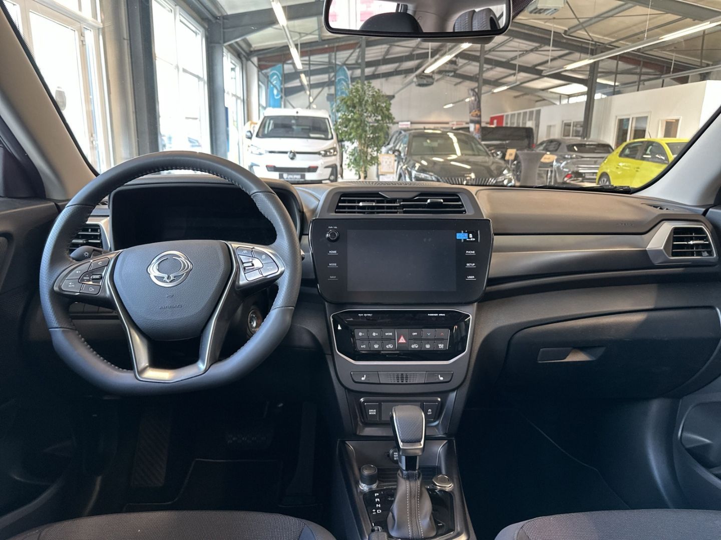 Fahrzeugabbildung Ssangyong Tivoli Nomad AT Navi LED CarPlay  SHZ.