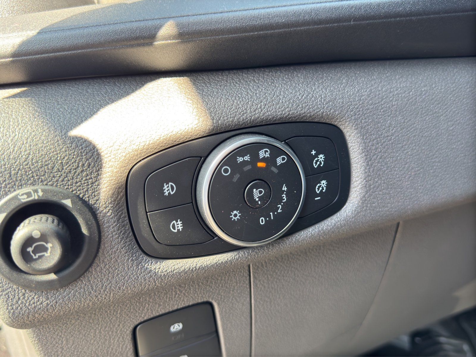 Fahrzeugabbildung Ford Transit  350 L3 Trend