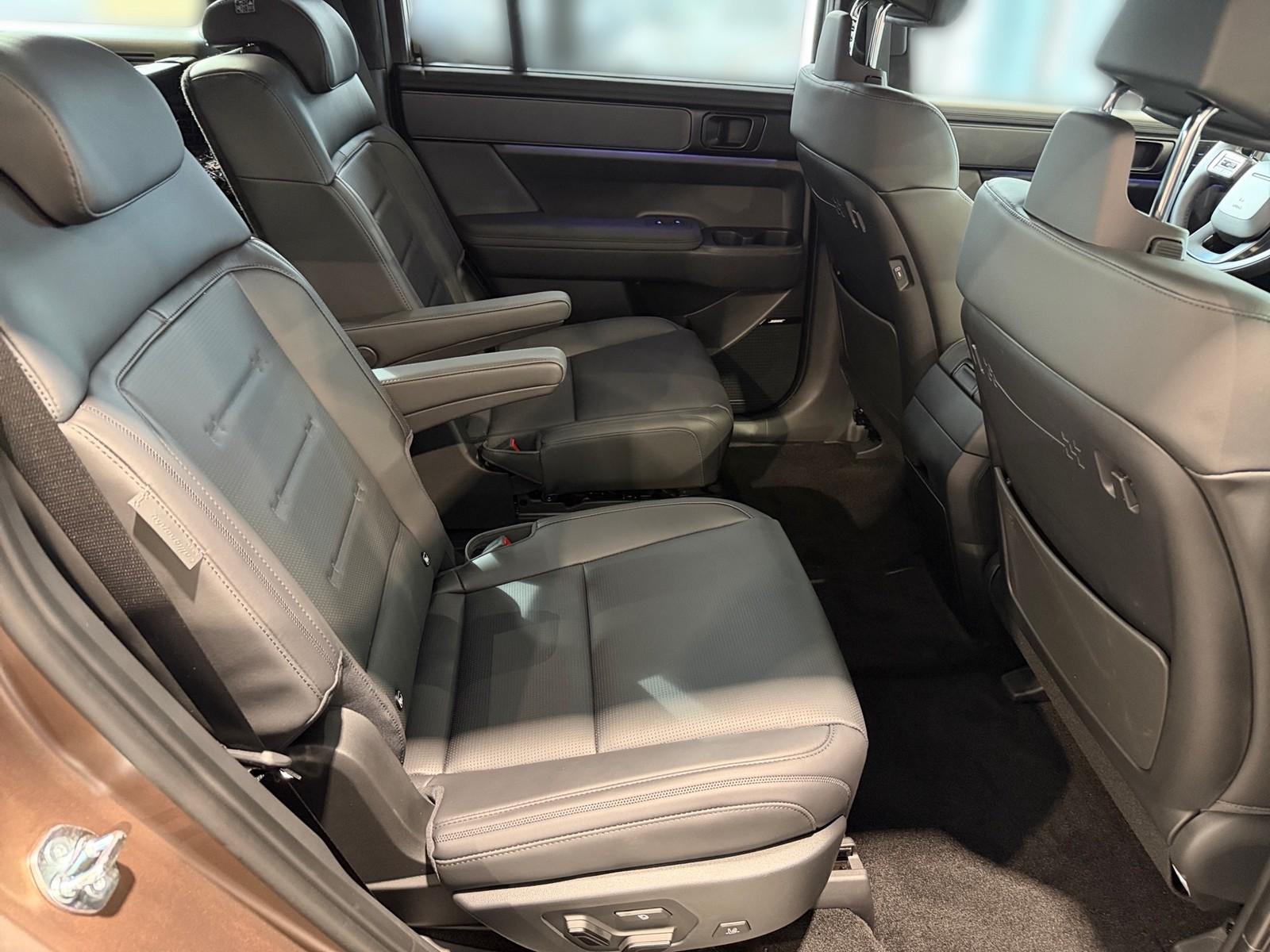 Hyundai SANTA FE 1.6 T-GDI Plug-In Hybrid 212 kW 4WD Bla