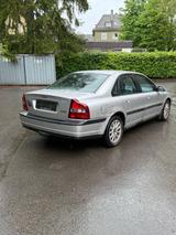 Volvo S80 2,4 Automatik SHZ ZV ALU ELK LED... - gebrauchte Volvo S80 aus dem Jahr 2001