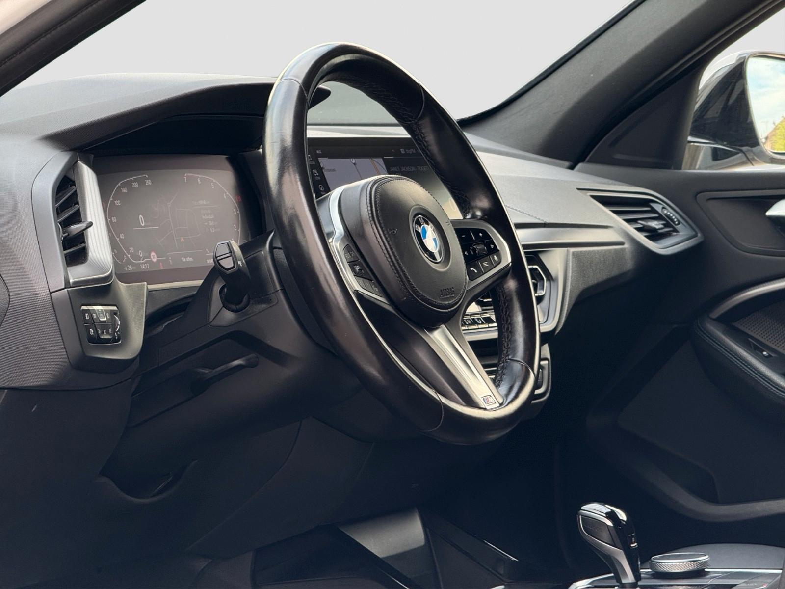 BMW 118 i Steptronic Lim. M Sport Leder LED PDC Live, миниатюра 7