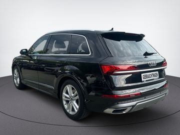Audi Q7 - 3
