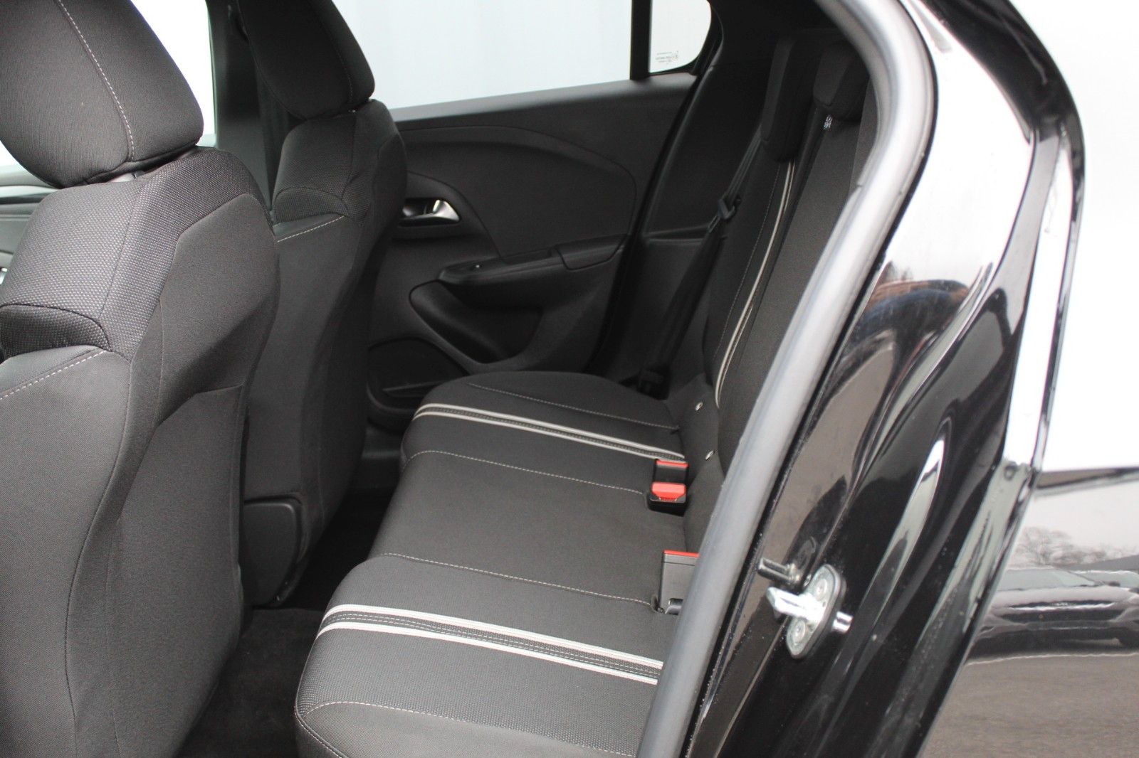 Fahrzeugabbildung Opel Corsa  GS Navi*Allw*Kamera*Sitzh.