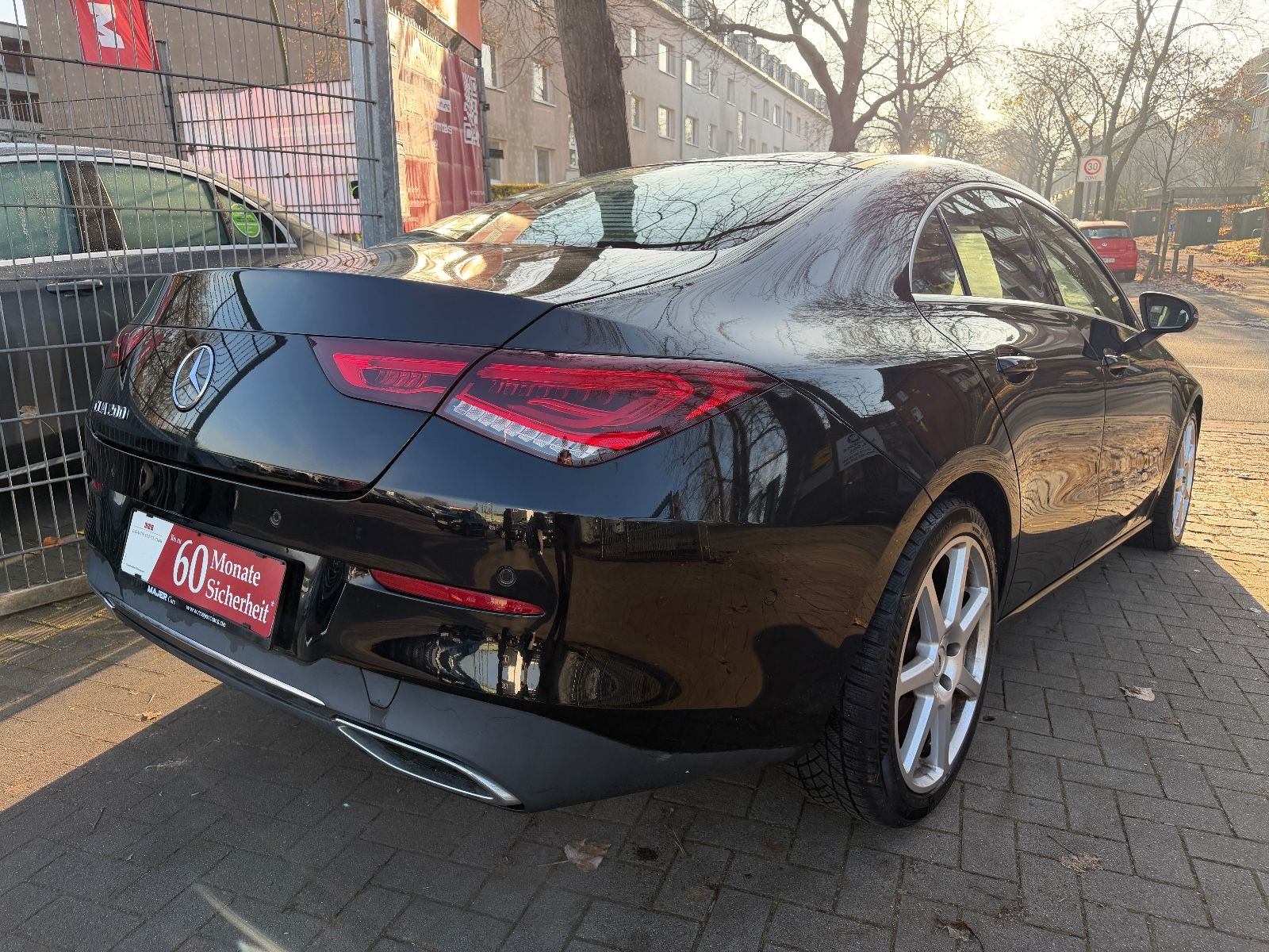 Fahrzeugabbildung Mercedes-Benz CLA 200 LED*AHK*KAMERA*TEMPO*NAVI*WIDESCREEN