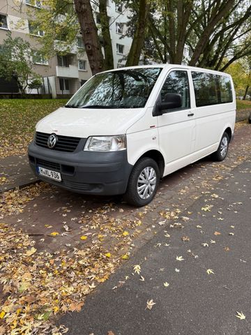 Volkswagen T5 Transporter TDI 1.9