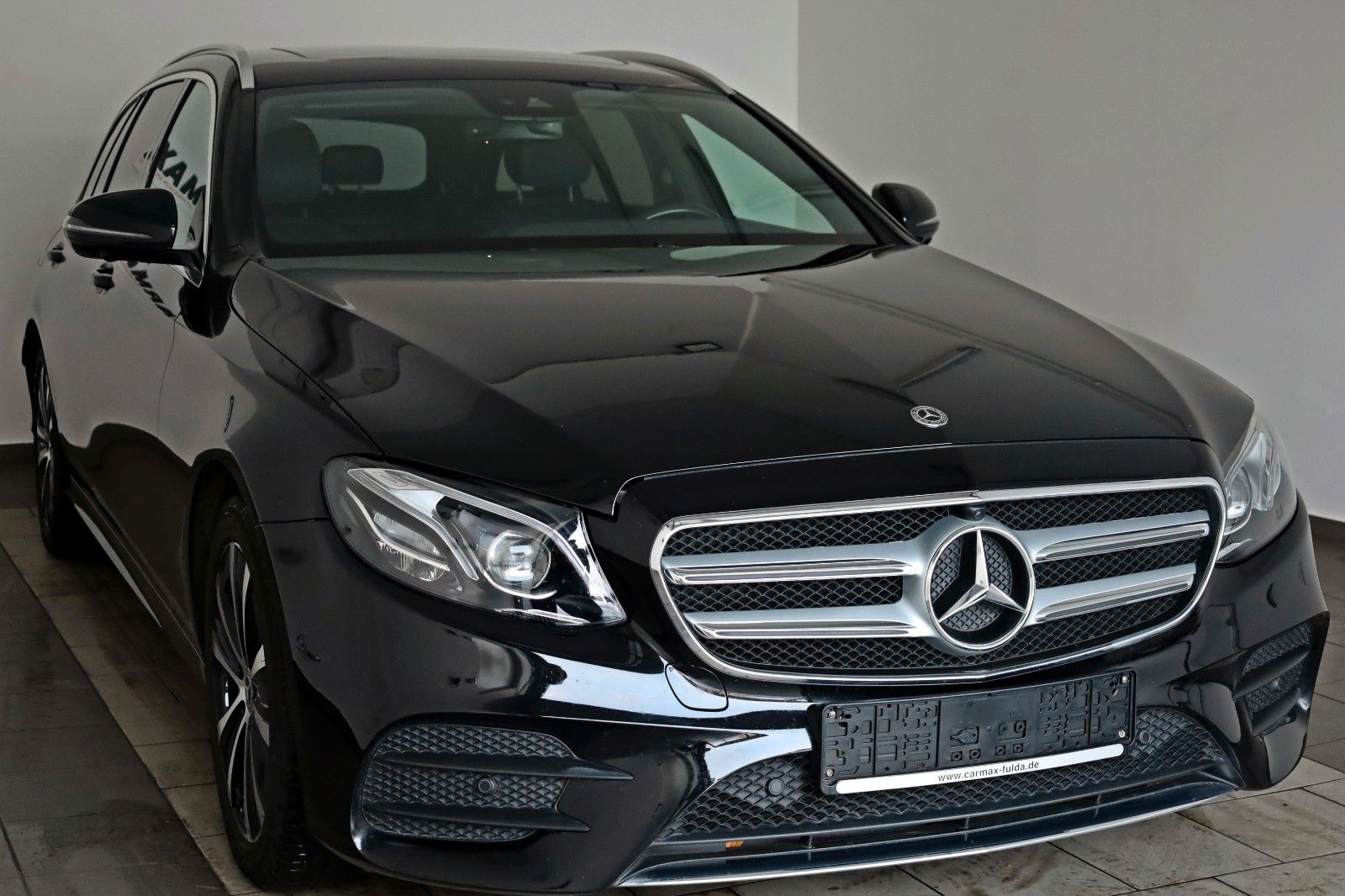 Fahrzeugabbildung Mercedes-Benz E 400d T 4M AMG Line TLeder,Navi,LED,SD,el. AHK