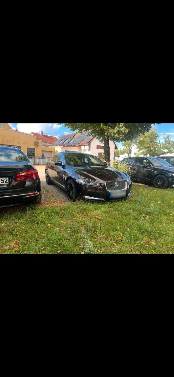 Jaguar XF