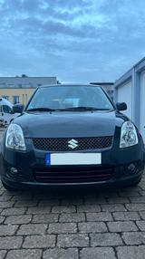 Suzuki Swift 1.3 Snow 4x4 Snow - Suzuki Swift Snow mit Benzin-Antrieb