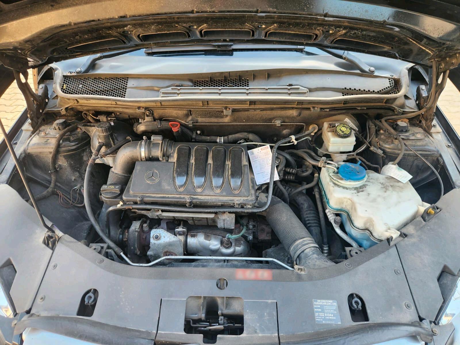 Mercedes-Benz B180 2008 — photo 10