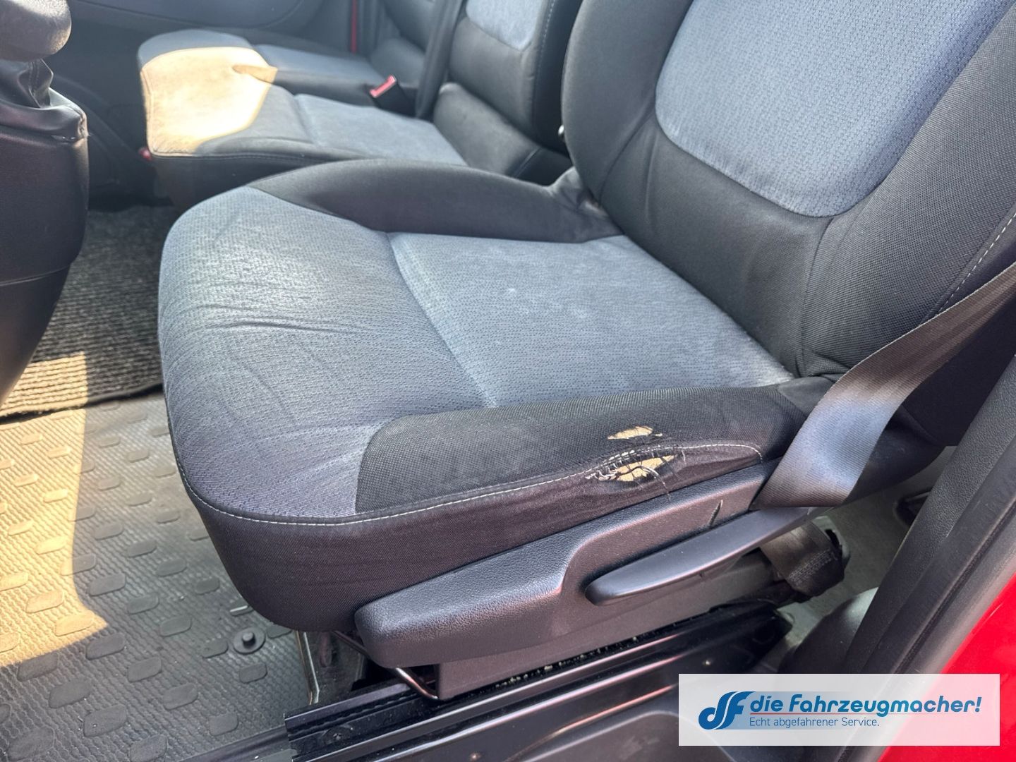 Fahrzeugabbildung Opel Vivaro B Kombi Combi 9Si. L1H1 2,7t *2673 *EXPOR