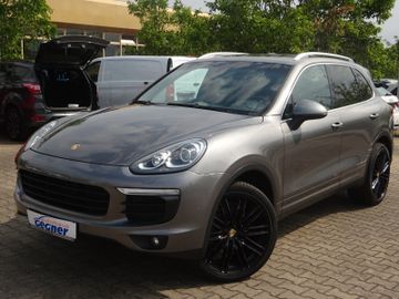 Porsche Cayenne - 2