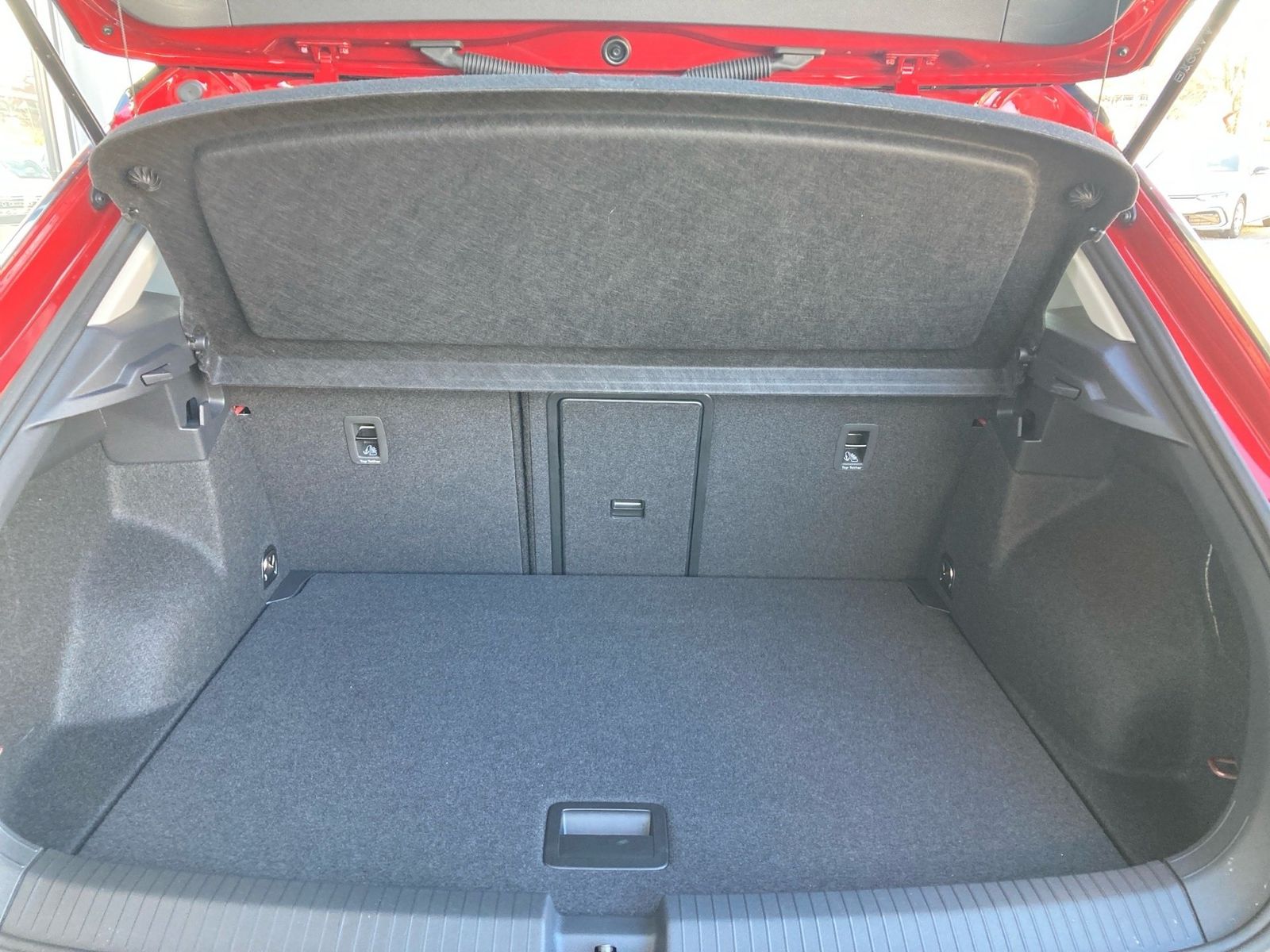 Volkswagen T-Roc - Bild 8