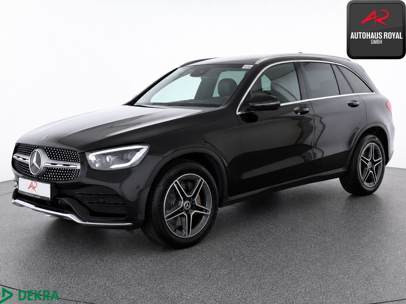 MERCEDES-BENZ GLC 400 d 4M AMG MULTIBEAM,AHK,PANO,KAMERA,SH