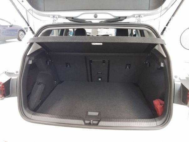 Volkswagen Golf - Bild 9