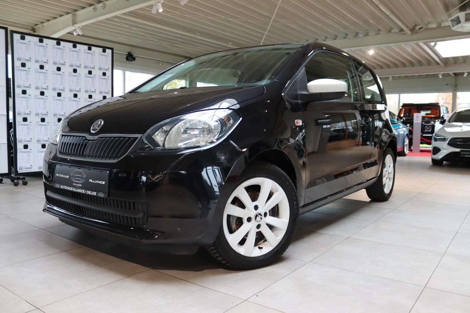 Skoda Citigo 02/15 75PS Klima Alu AWR Isofix HU/AU NEU