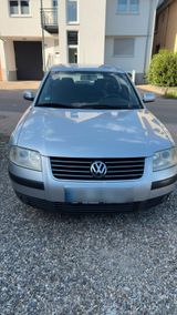 Volkswagen VW Passat Bj. 2001 - Benzin Euro 4 - 168.5... - Volkswagen Passat: 2.5
