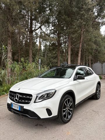 Mercedes-Benz Mercedes-benz GLA 200 GLA 200 d Automatic Premiu