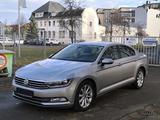 Volkswagen Passat Lim. Comfortline BMT/Start-Stopp - VW Passat Gebrauchtwagen in Chemnitz