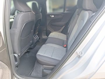 Volvo XC40 - 11