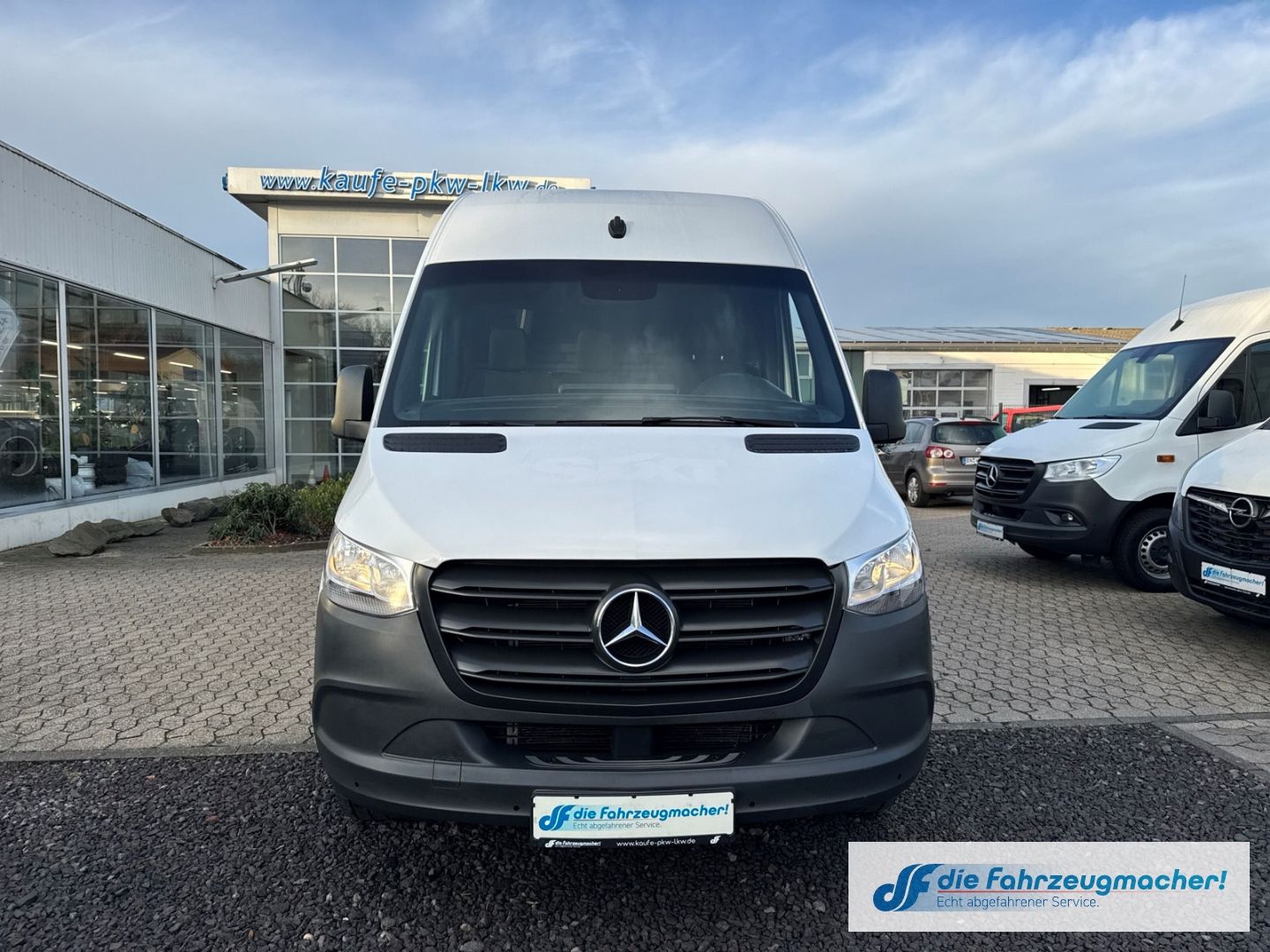 Fahrzeugabbildung Mercedes-Benz Sprinter III Kasten RWD AWD 317 CDI L3 L4 AHK D
