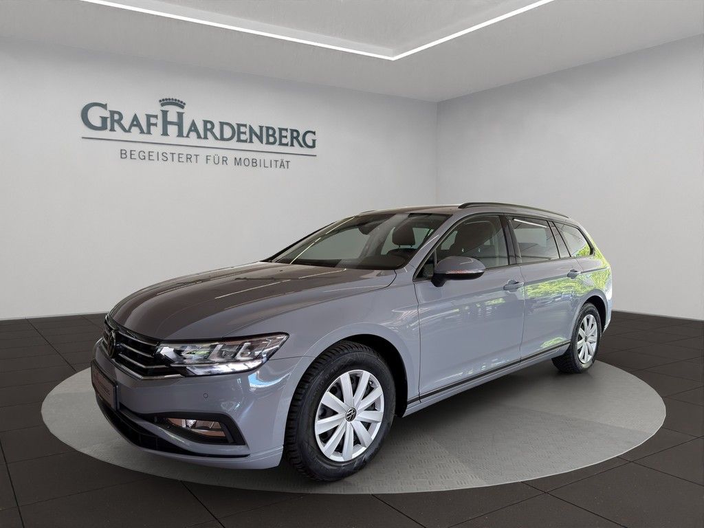 VW Passat Var 2.0 TDI Automatik PDC Kamera SzHzg