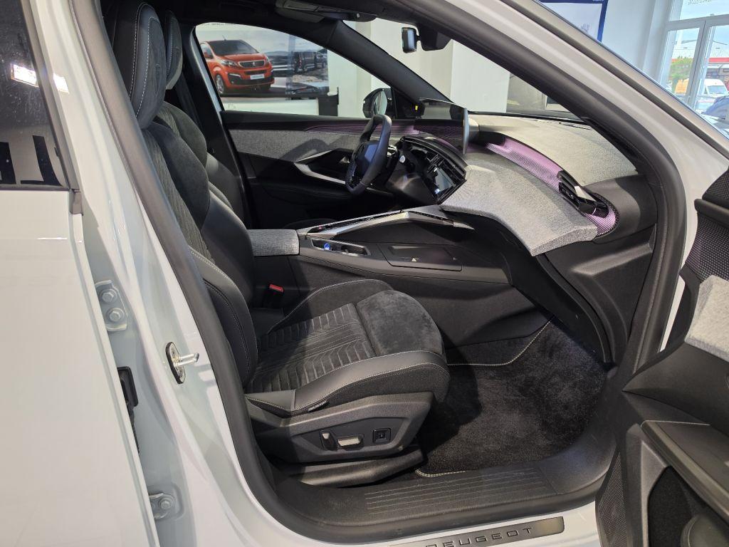 Peugeot 3008 Hybrid 145 e-DSC6 GT (K)