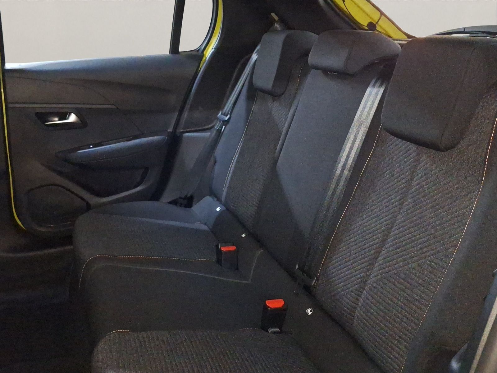 Peugeot 208 - Bild 12