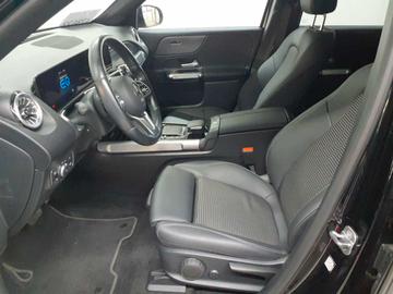 صورة 8 لـ 2022 Mercedes-BENZ EQB