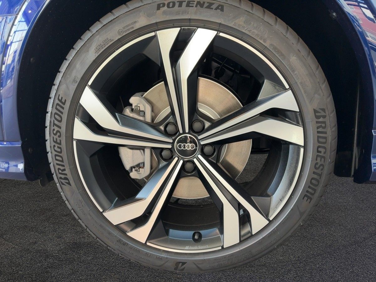 Audi Q3 - Bild 12