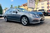 Mercedes-Benz E 220 T CDI BlueEfficiency Avantgarde - Mercedes-Benz E 220 aus 2010: Cdi