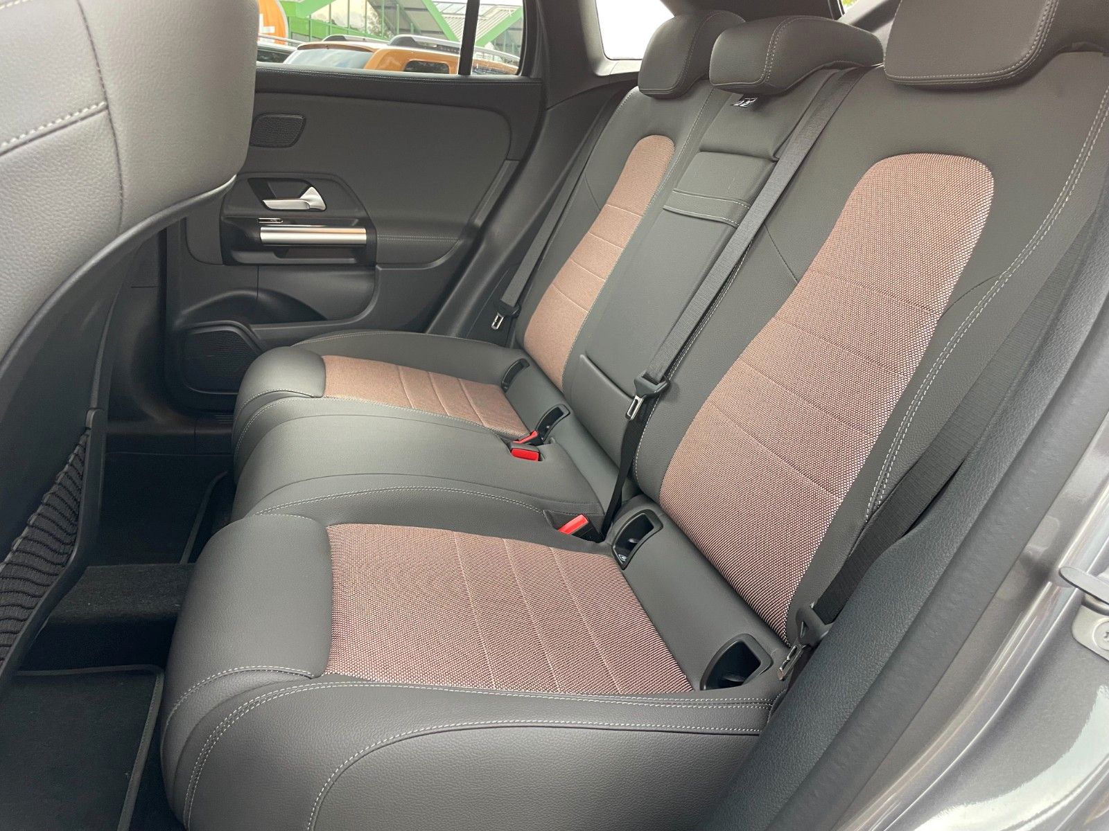 Mercedes-Benz EQA 350 4Matic bis 23.05.2029 foto 19