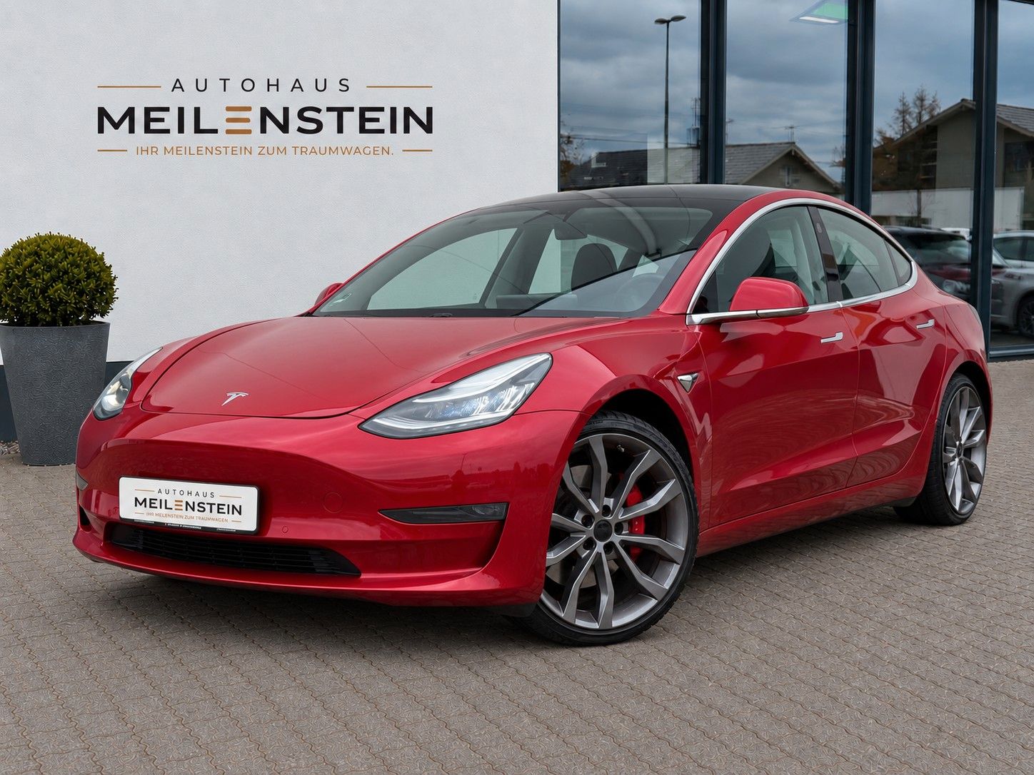 Tesla Model 3 Performance DM AWD*UNFALLFREI*ACC*PANO