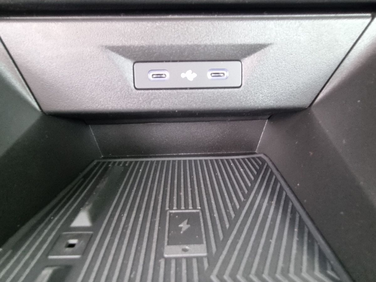 Fahrzeugabbildung Renault Clio Techno Full Hybrid E-Tech 160