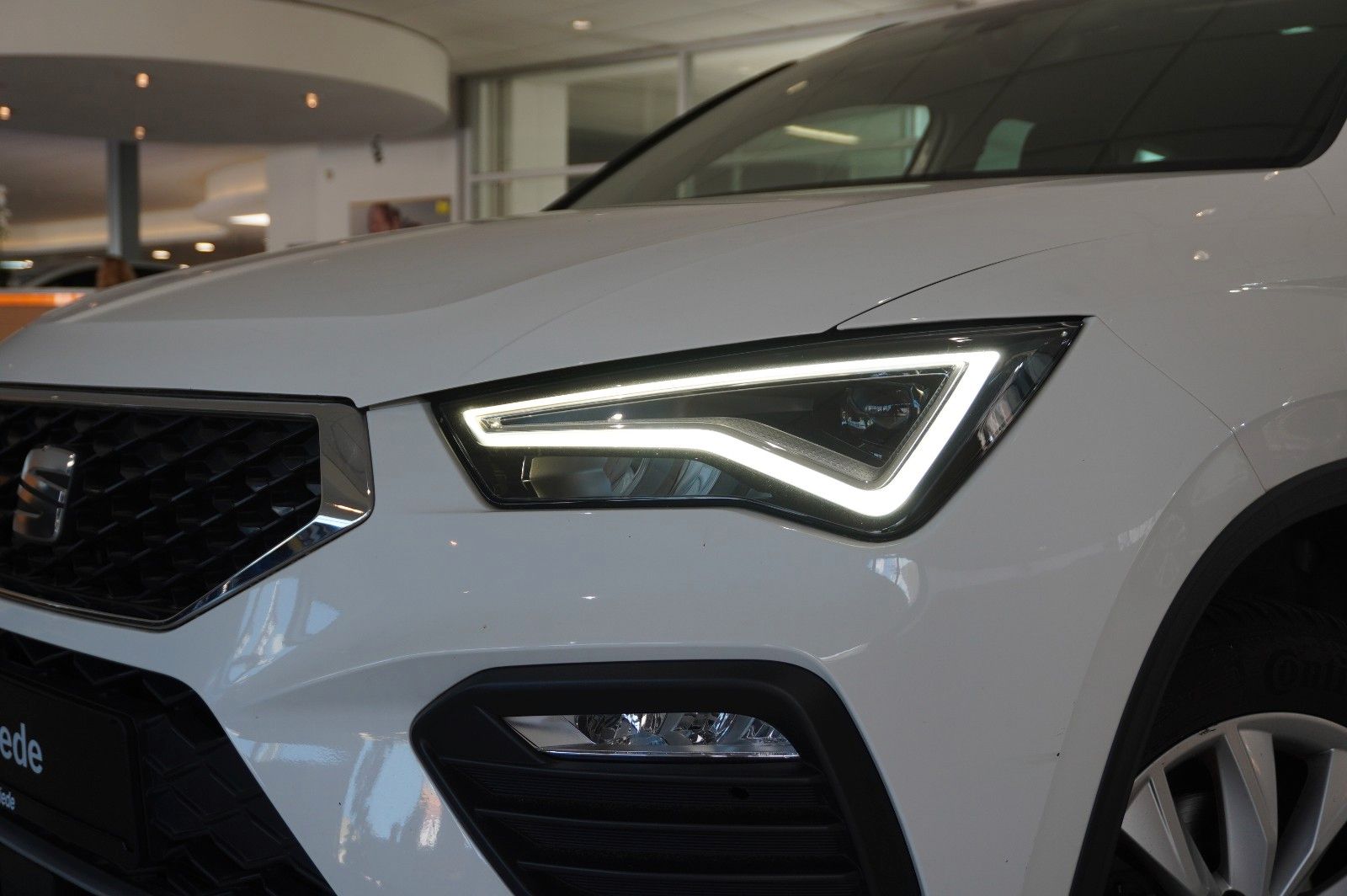 Fahrzeugabbildung SEAT Ateca 2.0 TDI STYLE NAVI/LED/SHZ/TEMP./PDC/DAB+