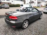 Volkswagen Eos CABRIO BMT/NAVI/TÜV-01/28/STEUERKETTE NEU - Volkswagen Eos aus 2011: Cabrio