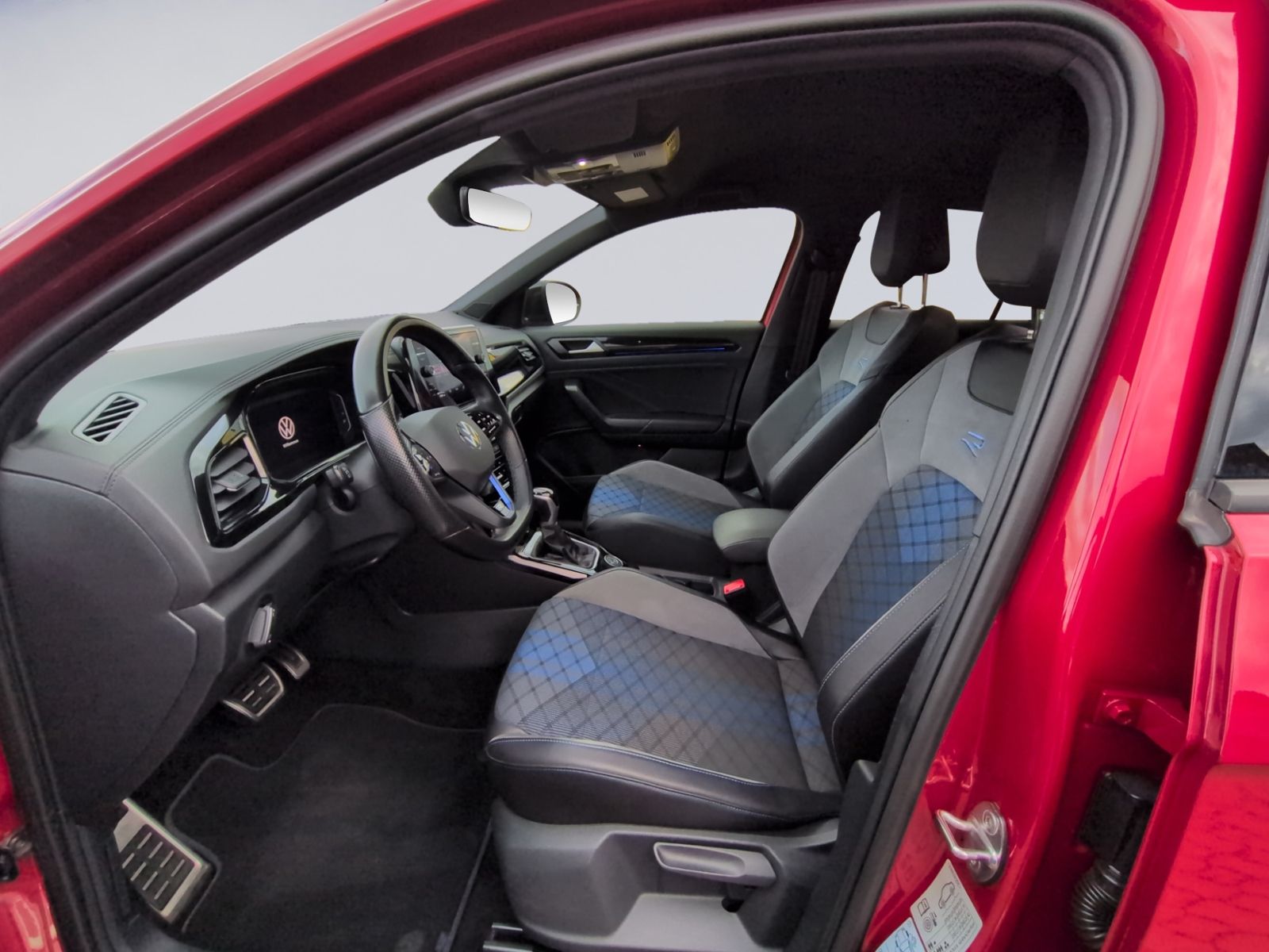 T-Roc R AHK+BlackStyle+Estoril+