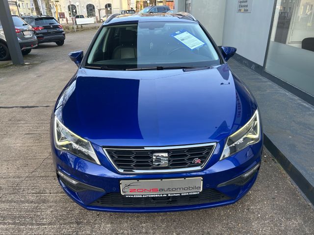 Fahrzeugabbildung Seat Leon ST FR+Leder+Navi+Panoramadach+CarPlay+BT