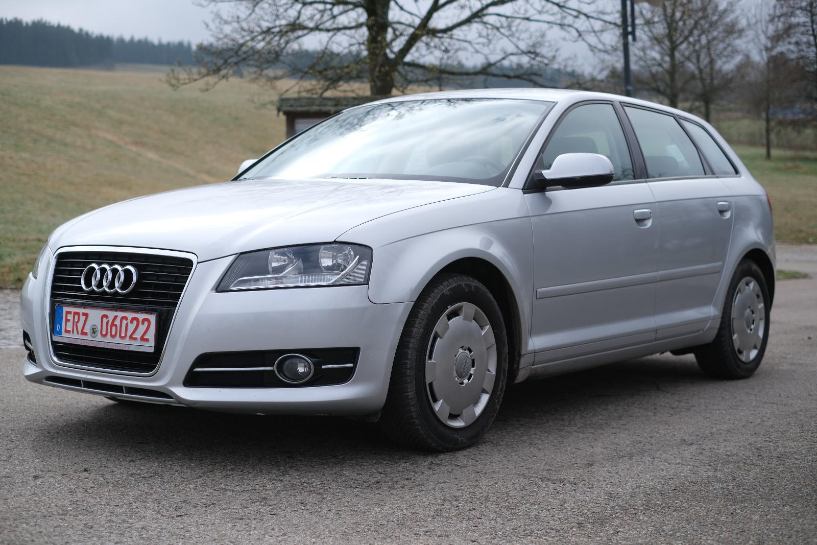Audi A3 2.0TDI Attraction Sportback 1.Hand nur 93tkm