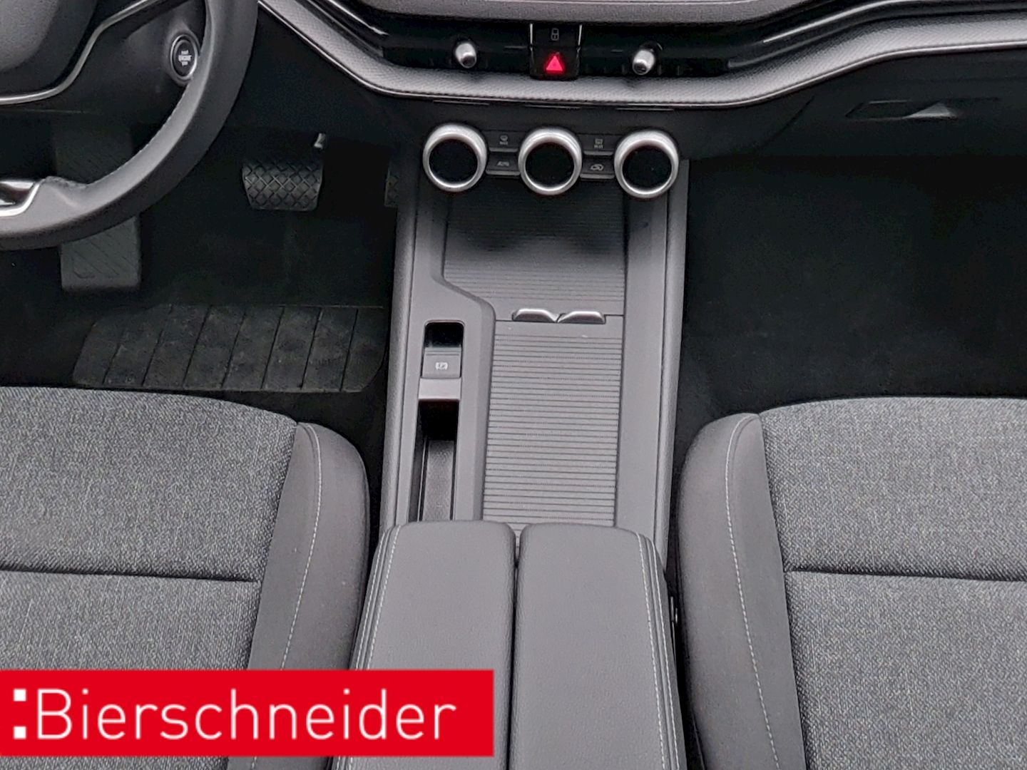 Skoda Superb - Bild 16