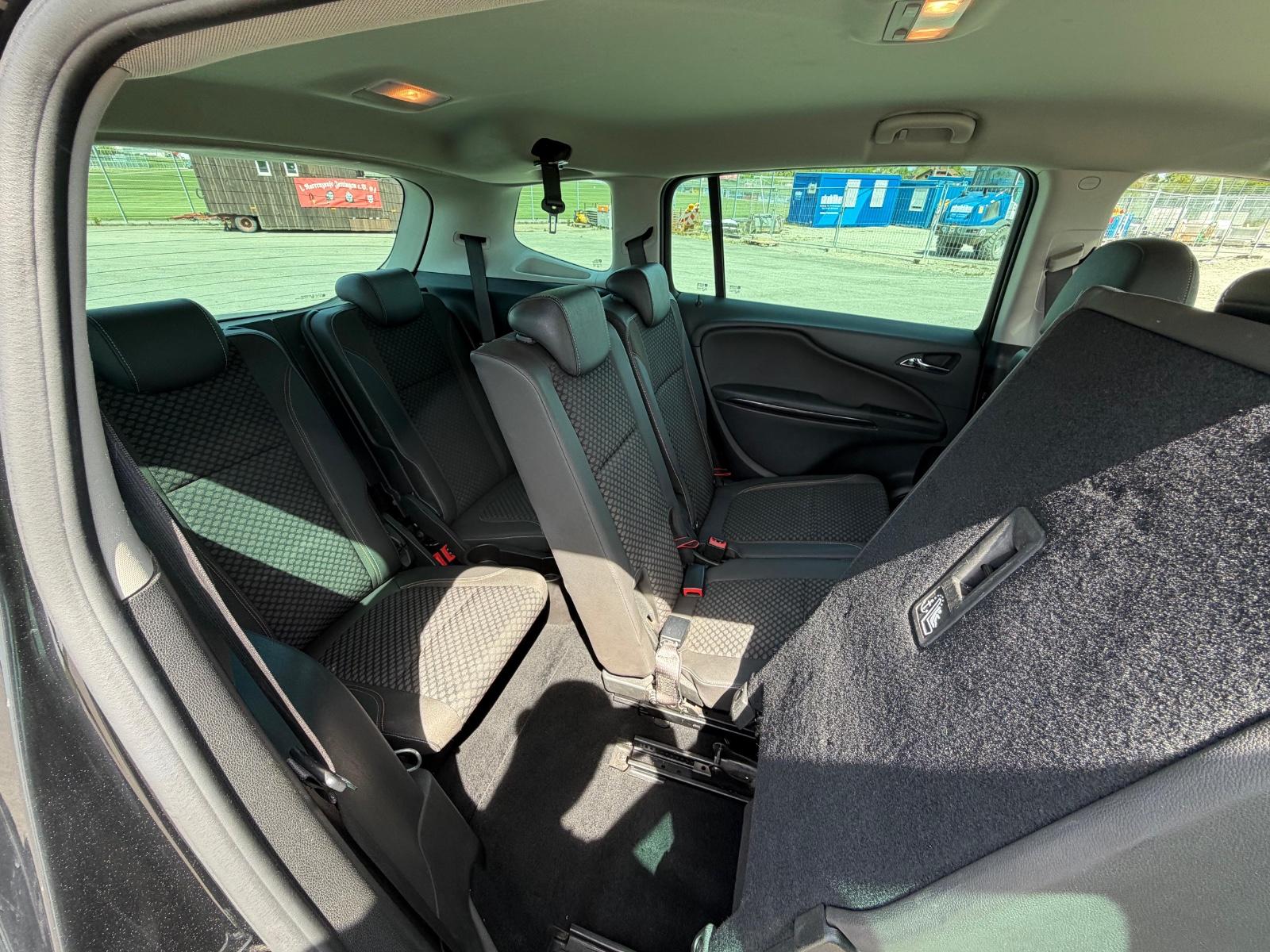 Opel Zafira Innovation *Automatik,7-Sitzer,Navi,AHK*